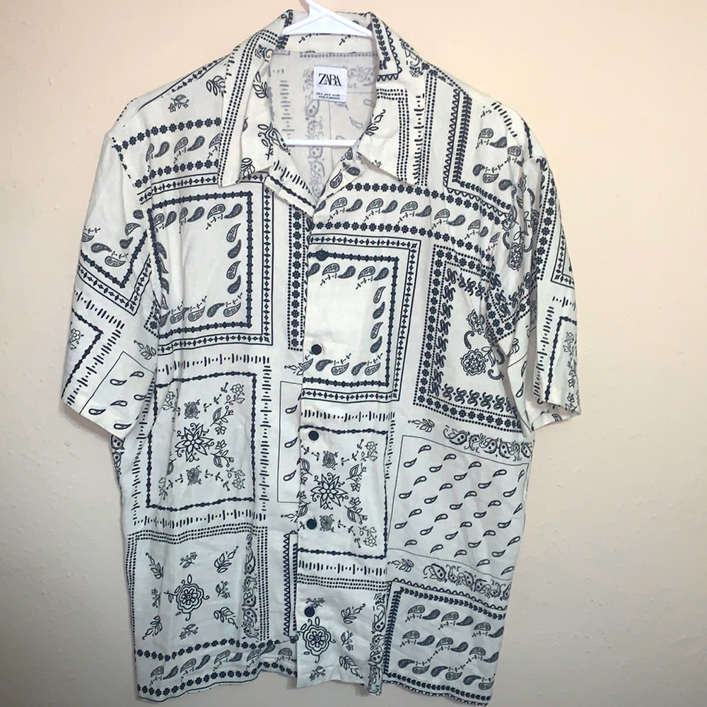 Zara casual shirt bohemian small size run big!!!